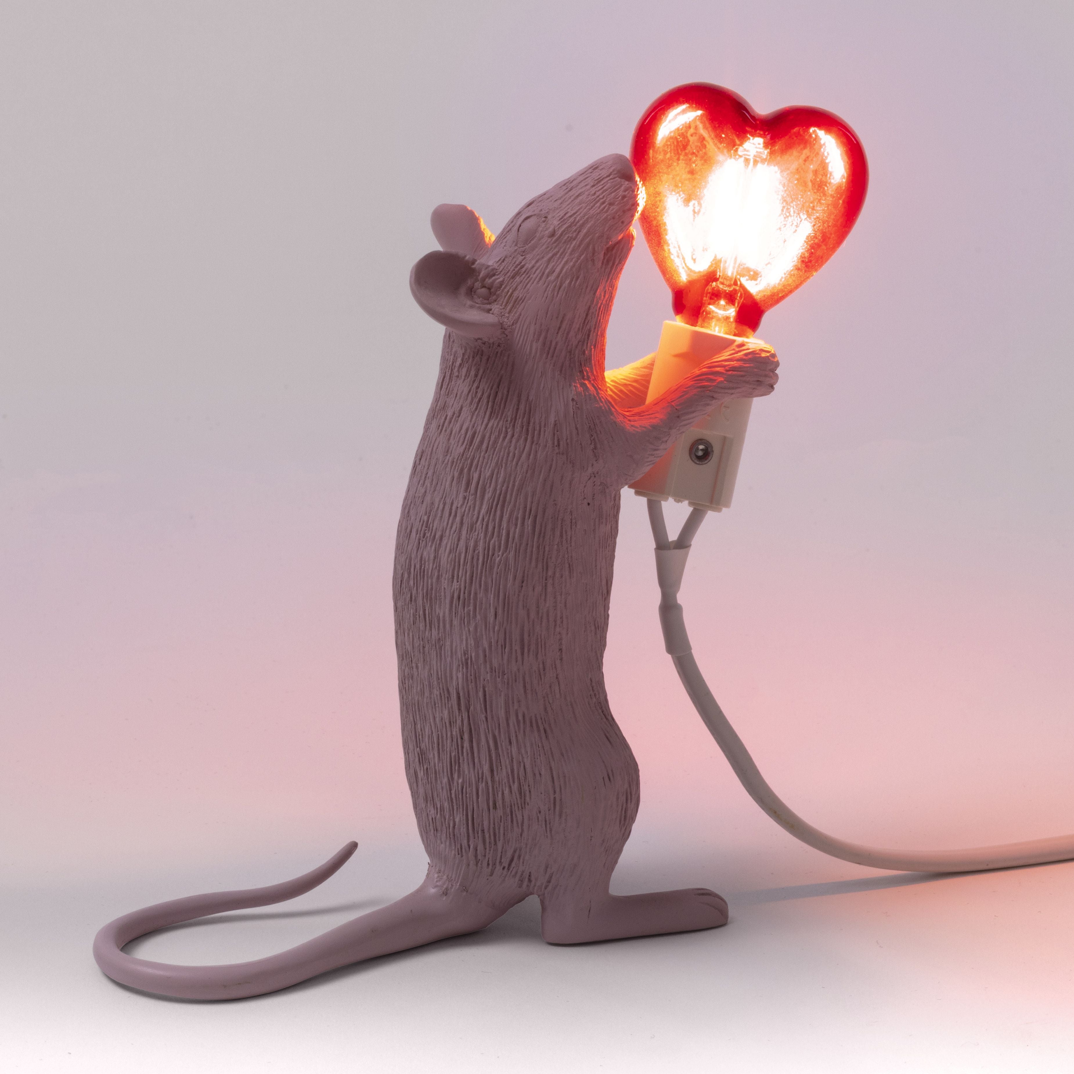 Krok seletti myš, láska
