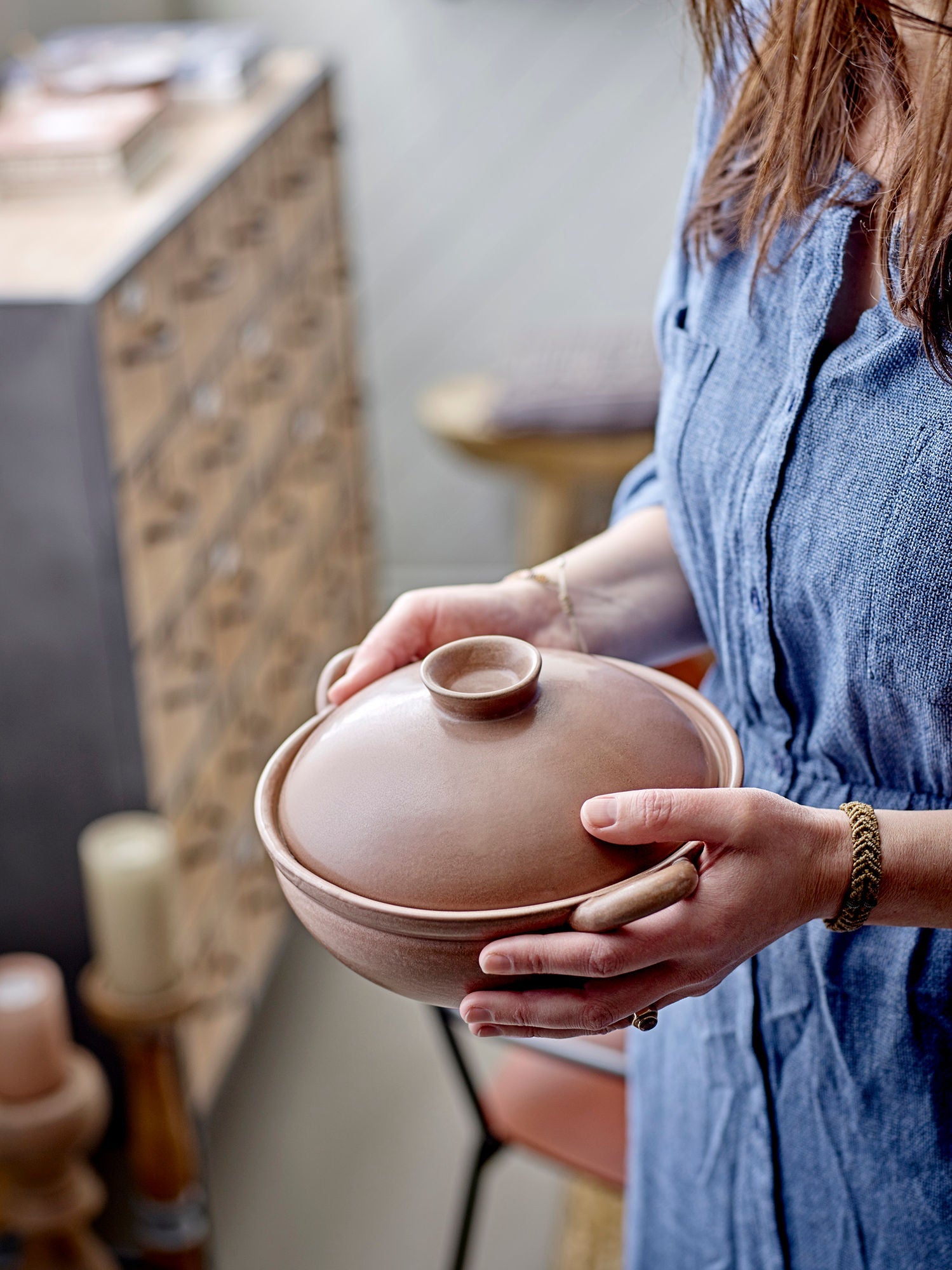 Kreativní kolekce Jinnie Oven Dish s víkem, hnědá, kameninové sdělení