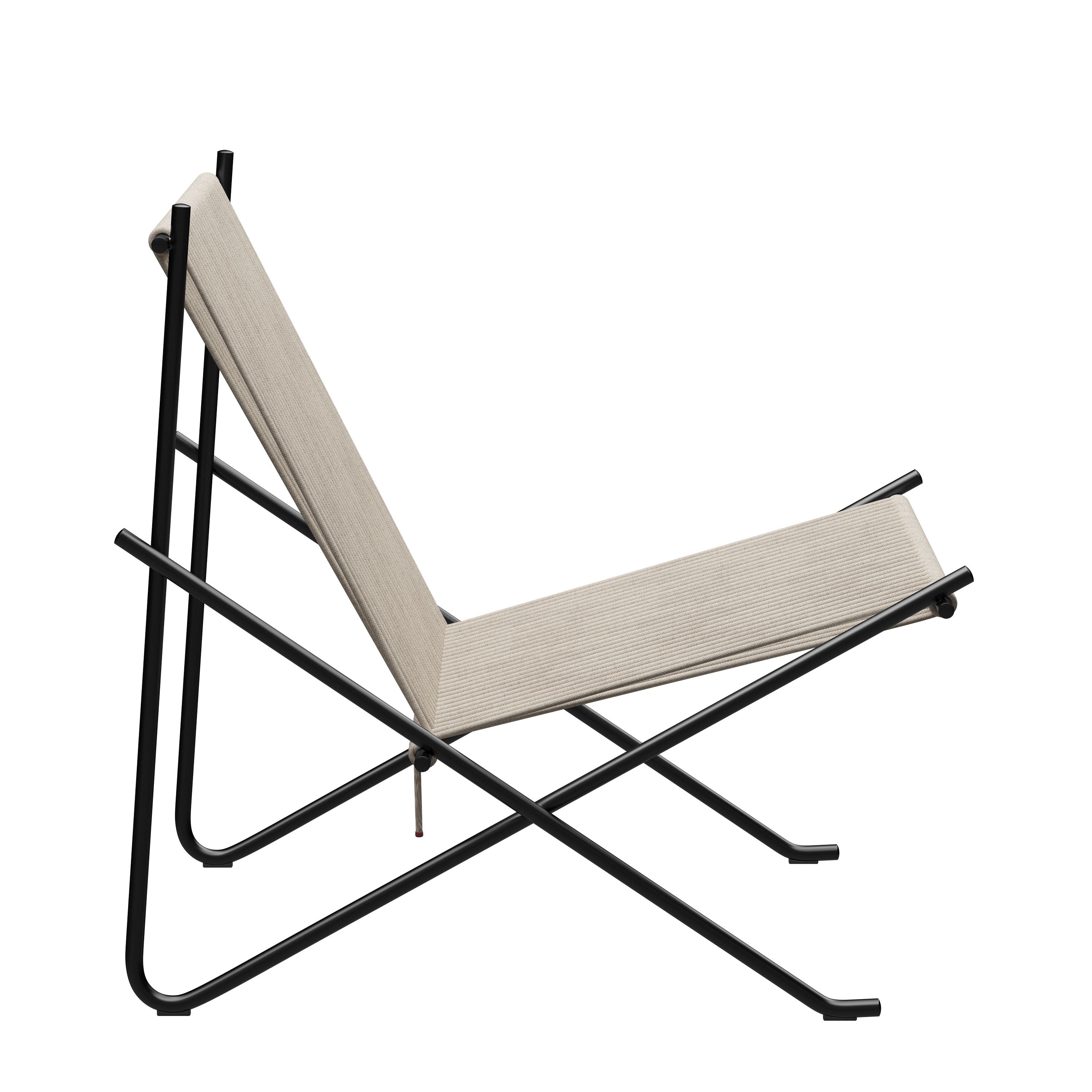 Fritz Hansen Pk4 Longe Chair Flag Hayard, přírodní/černá ocel