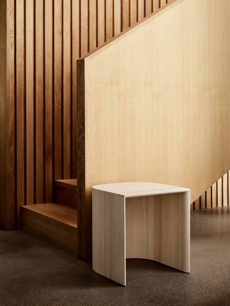 Fritz Hansen Cm210 Taburet, Pine