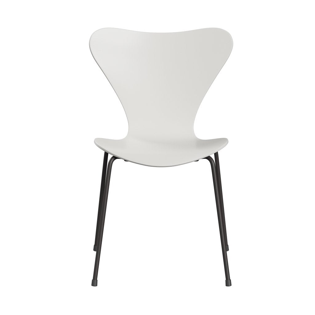 Fritz Hansen 3107 Chair Unupholstered, Warm Graphite/Lacquered White