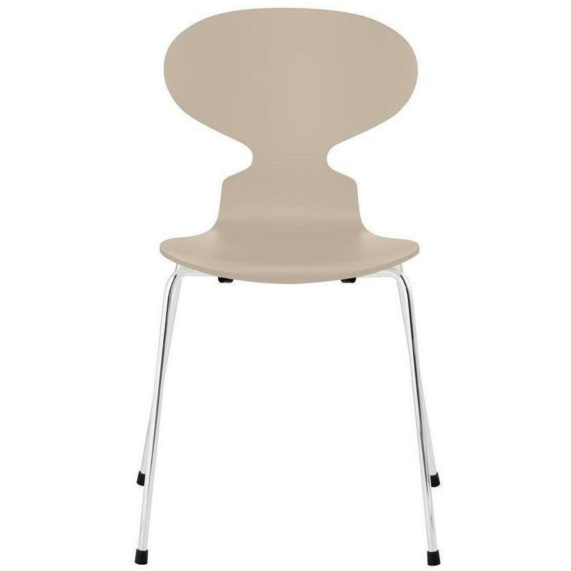 Fritz Hansen Ant Chair Lacquered Light Beige Shell, Chromed Steel Base