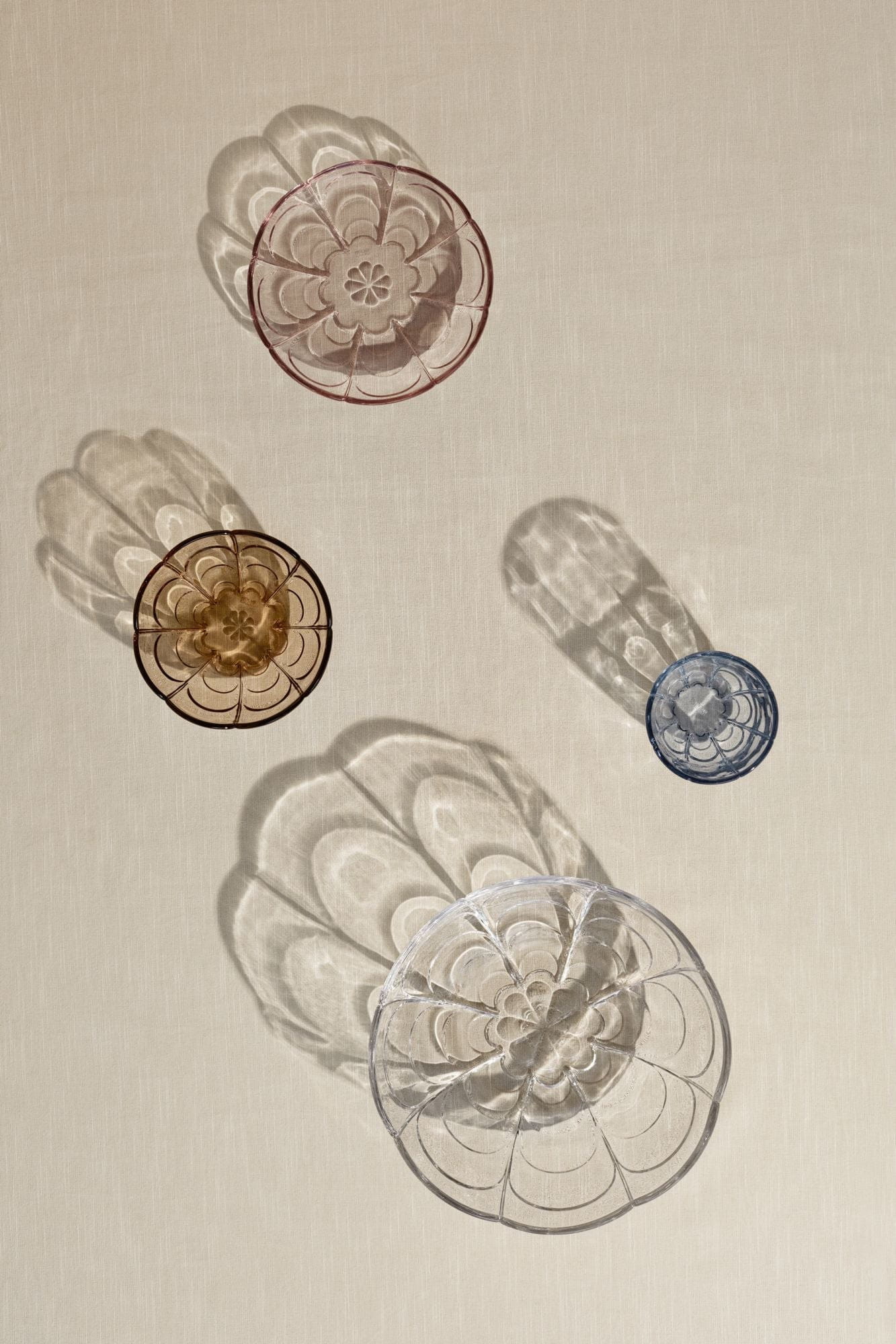 Sada malých vaječných desek Holmegaard Lily 2 Ø16 cm, růžová