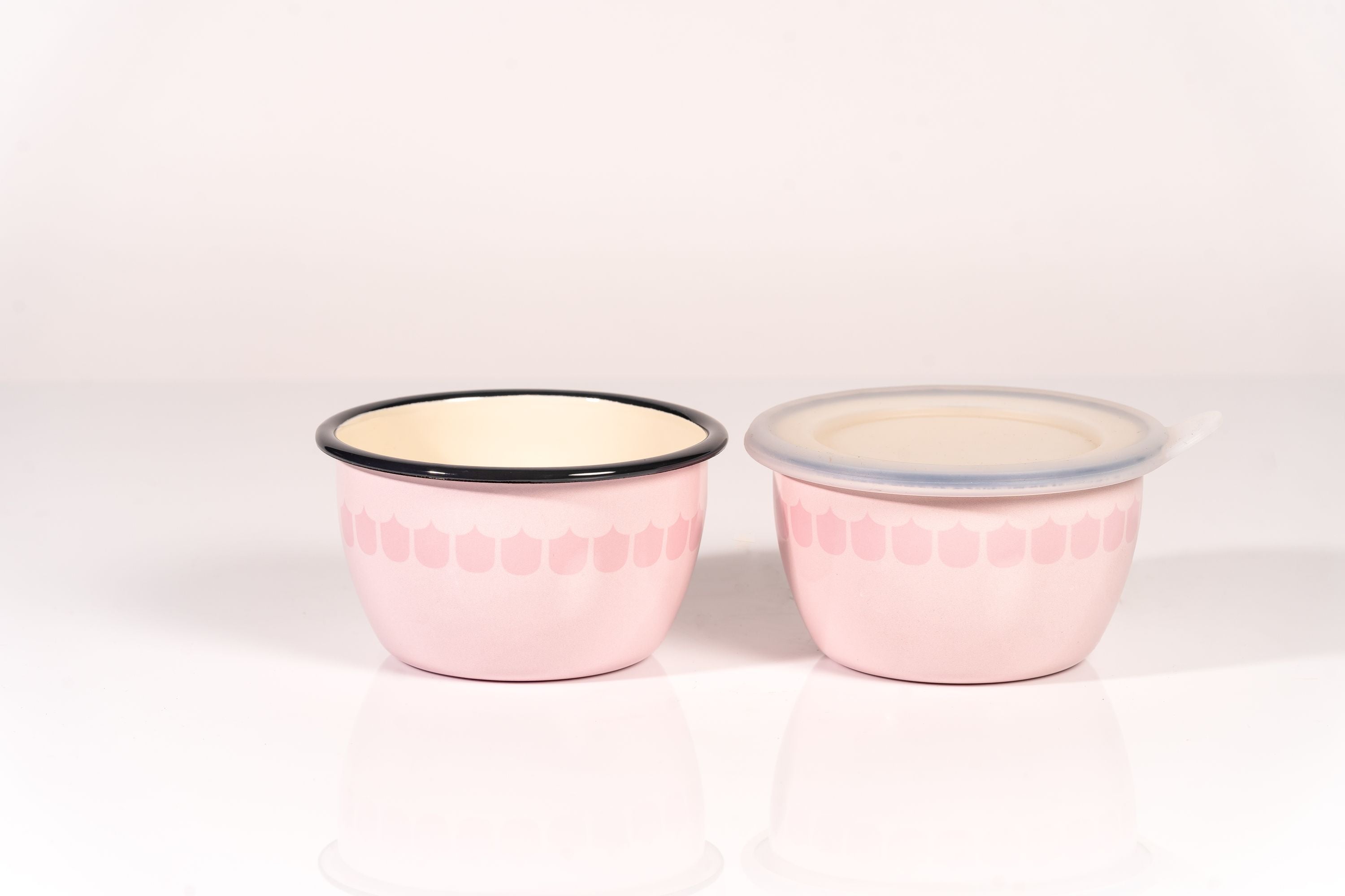 Muurla Vappu Kitchen Enamel Bowl, Pink