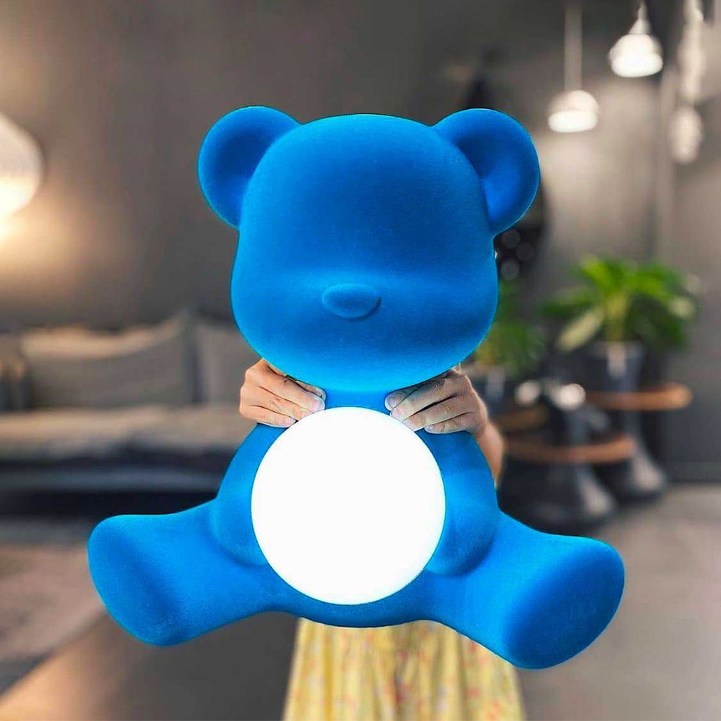 Qeeboo Teddy Girl LED dobíjecí stolní lampa sametový povrch, oranžová