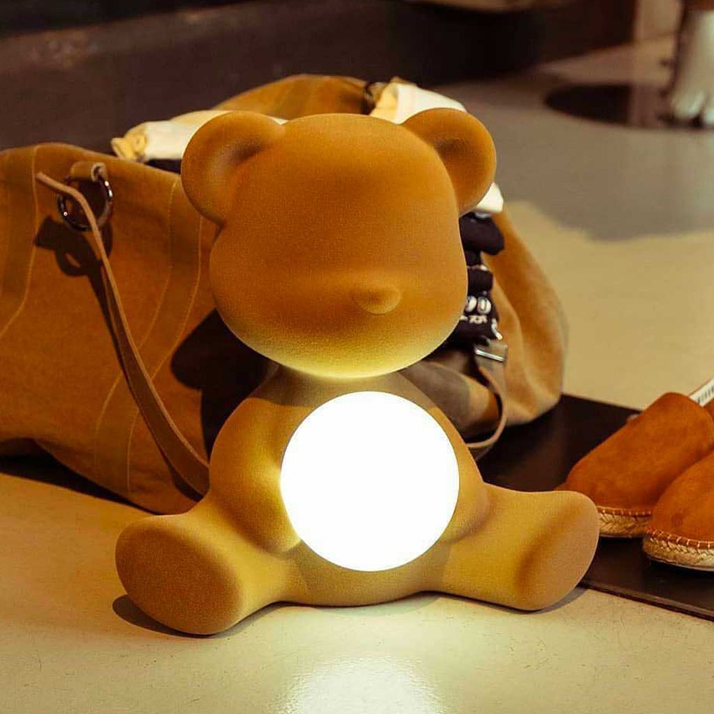 Qeeboo Teddy Girl LED dobíjecí stolní lampa sametový povrch, oranžová