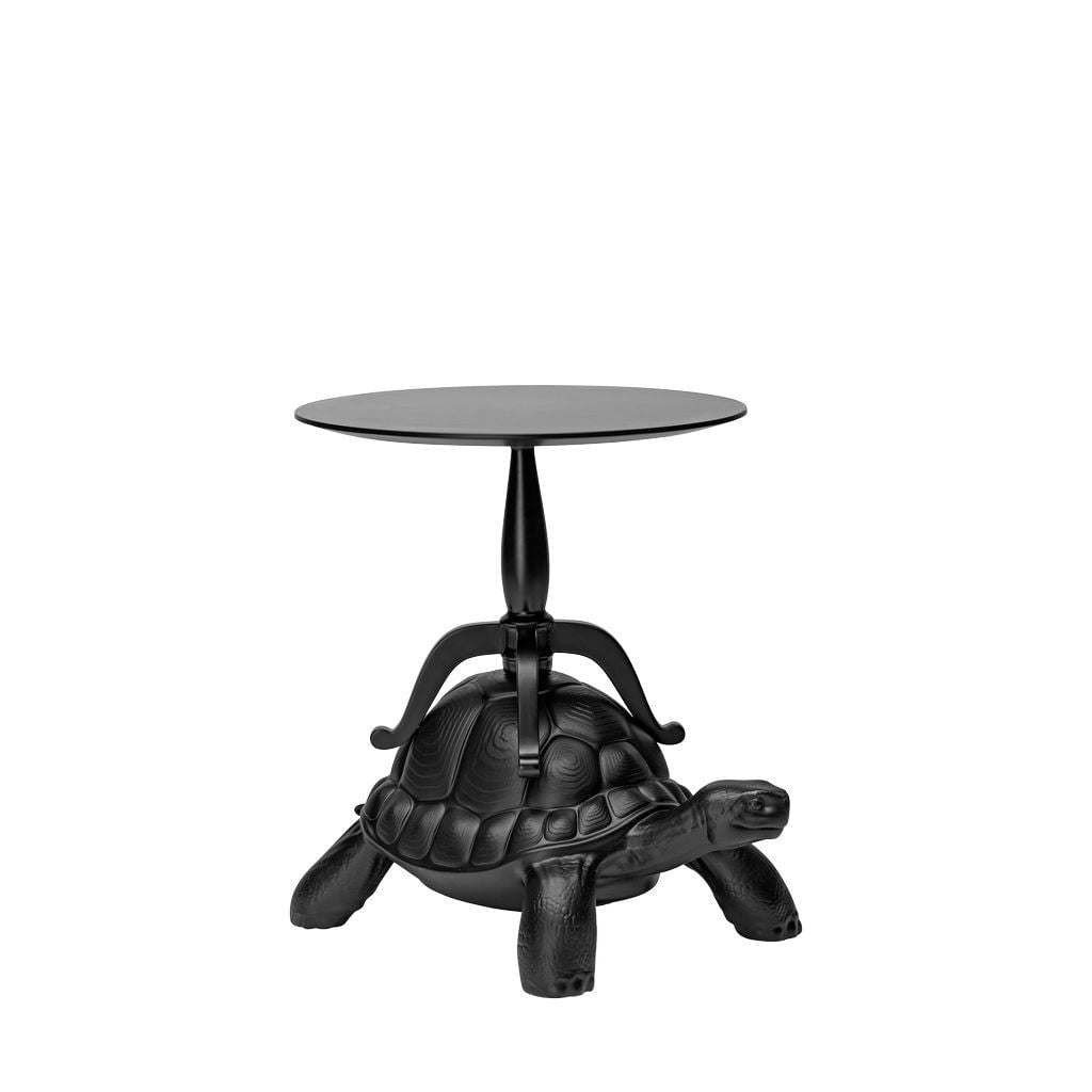 Želva Qeeboo nosí konferenční stolek, černá