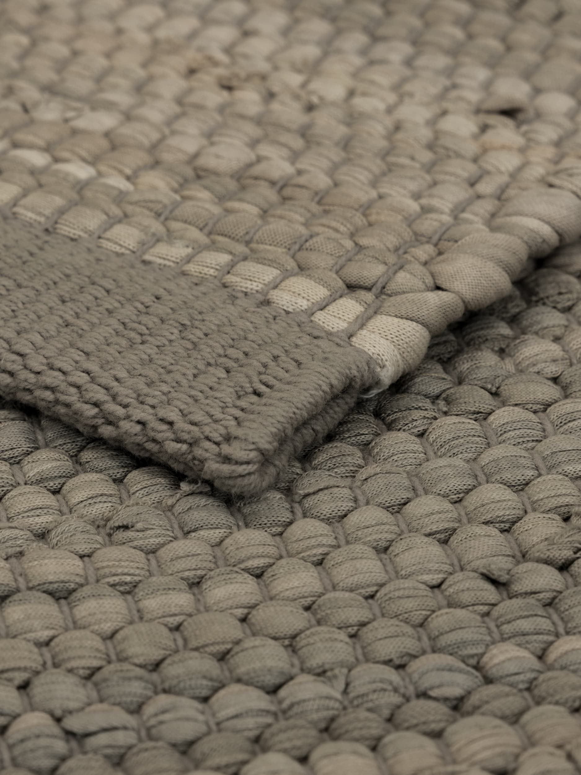 Koberec pevný bavlněný koberec 170 x 240 cm, kašmír