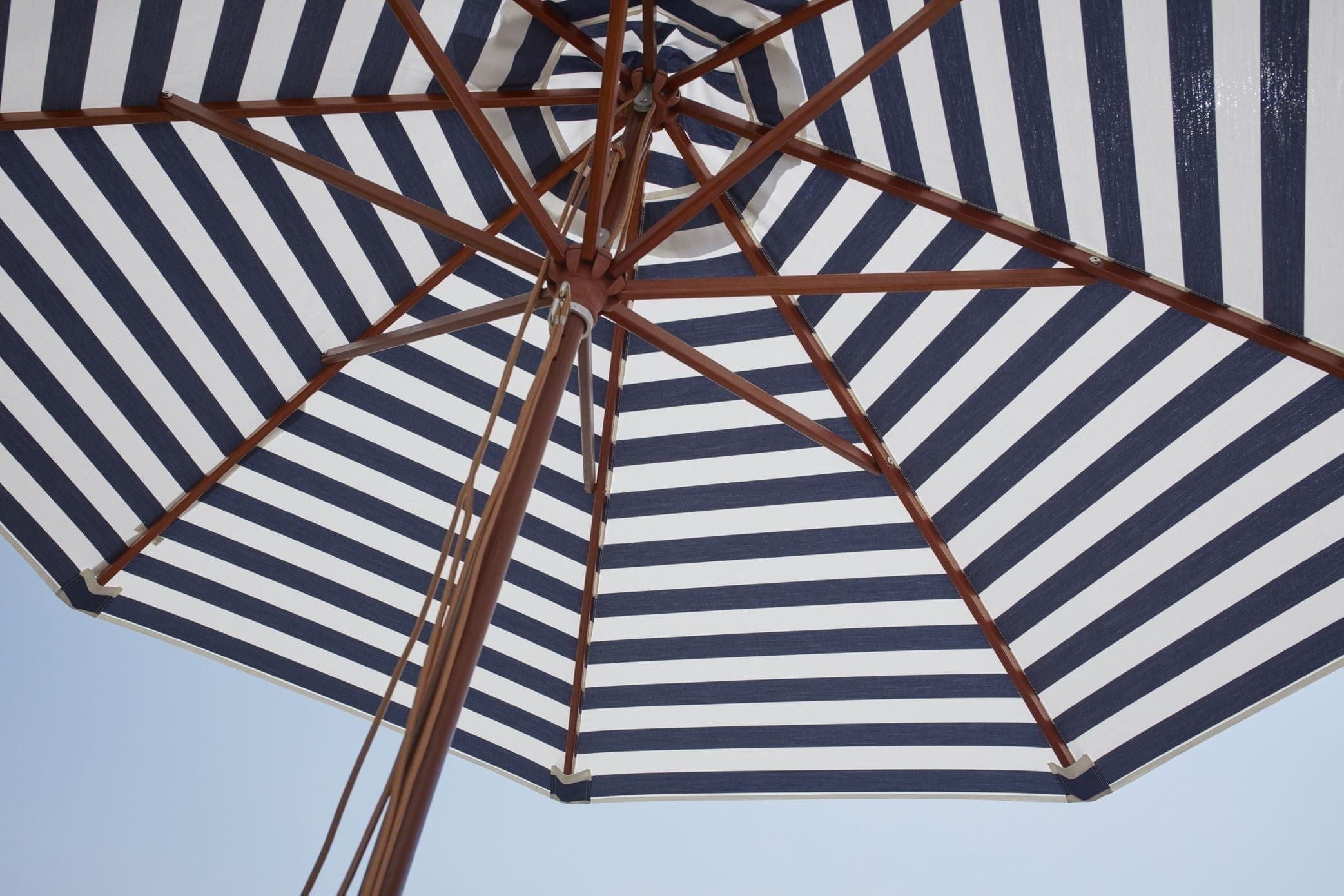 Skagerak Messina Parasol ø270 Cm, Dark Blue Stripes