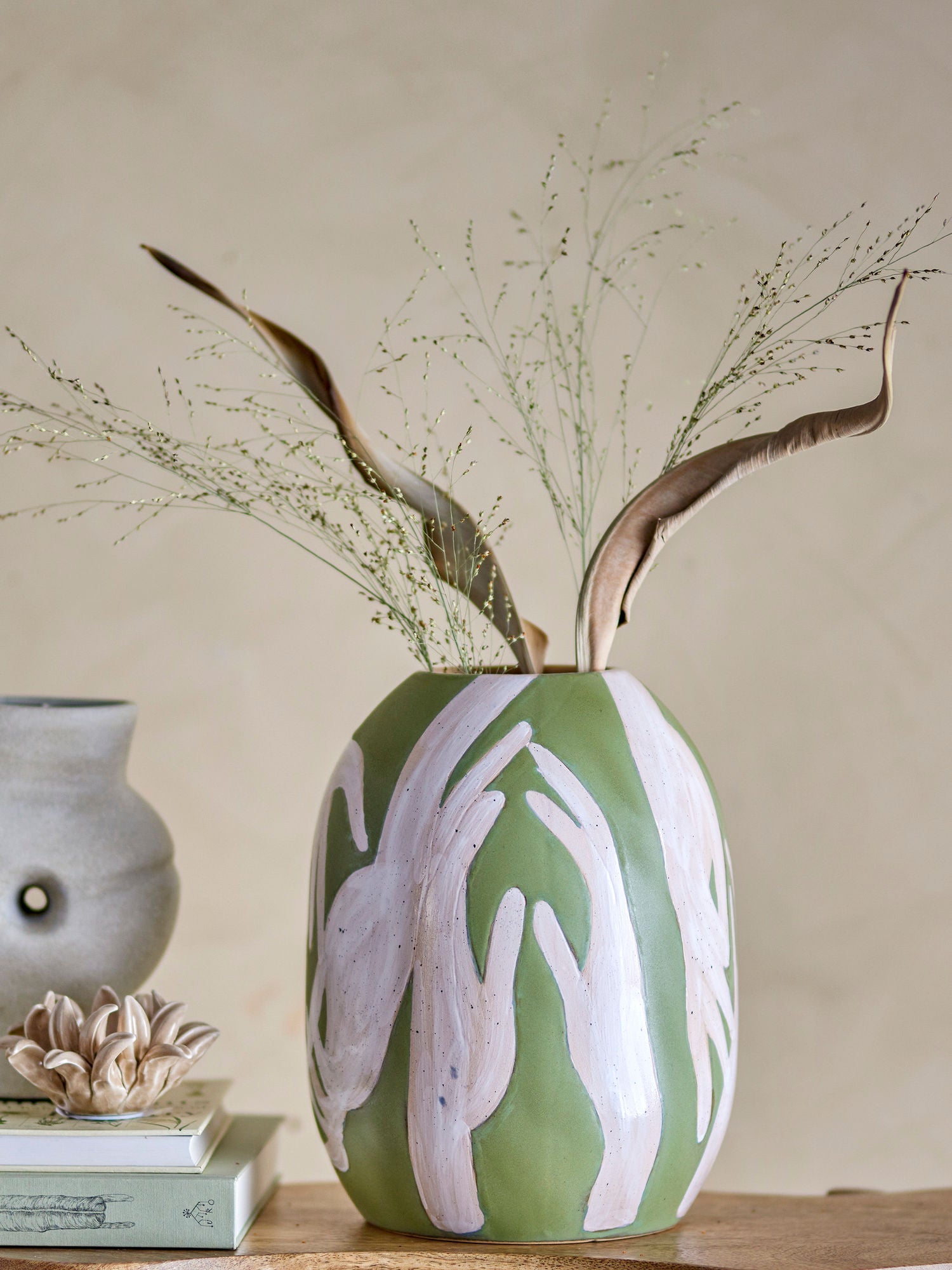 Bloomingville Adalena váza, zelená, kameninové sdělení
