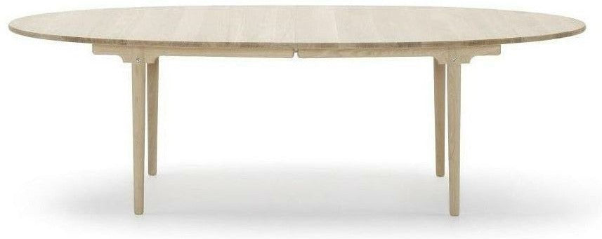 Carl Hansen Ch339 Dining Table Incl. 4 Additional Plates, White Oiled Oak