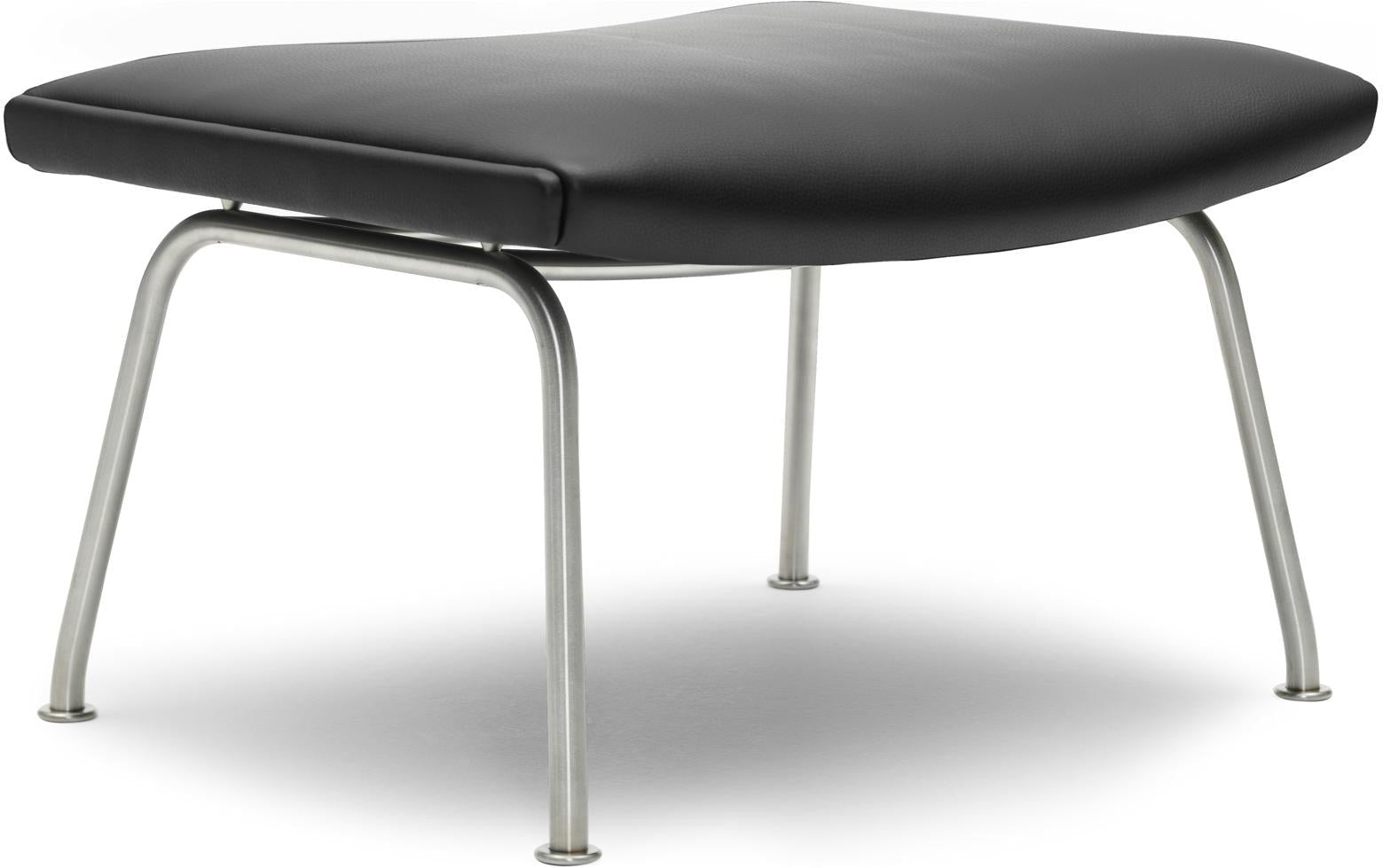 Footstool Carl Hansen CH446, černá kůže