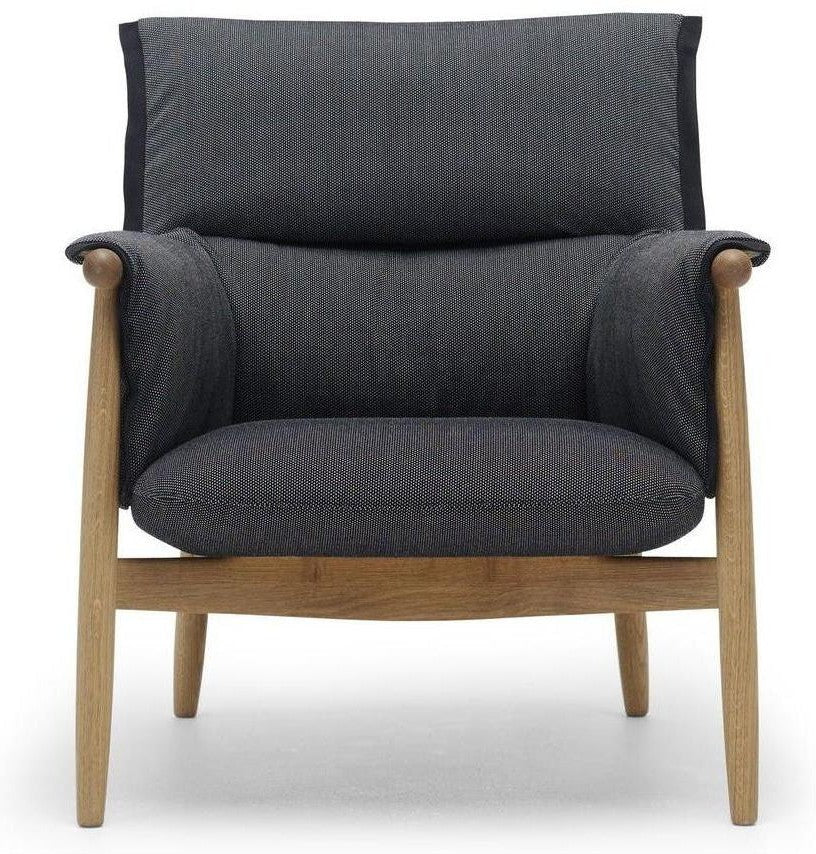 Carl Hansen E015 Objetí židle, naolejovanou dubovou/tmavě šedou látku