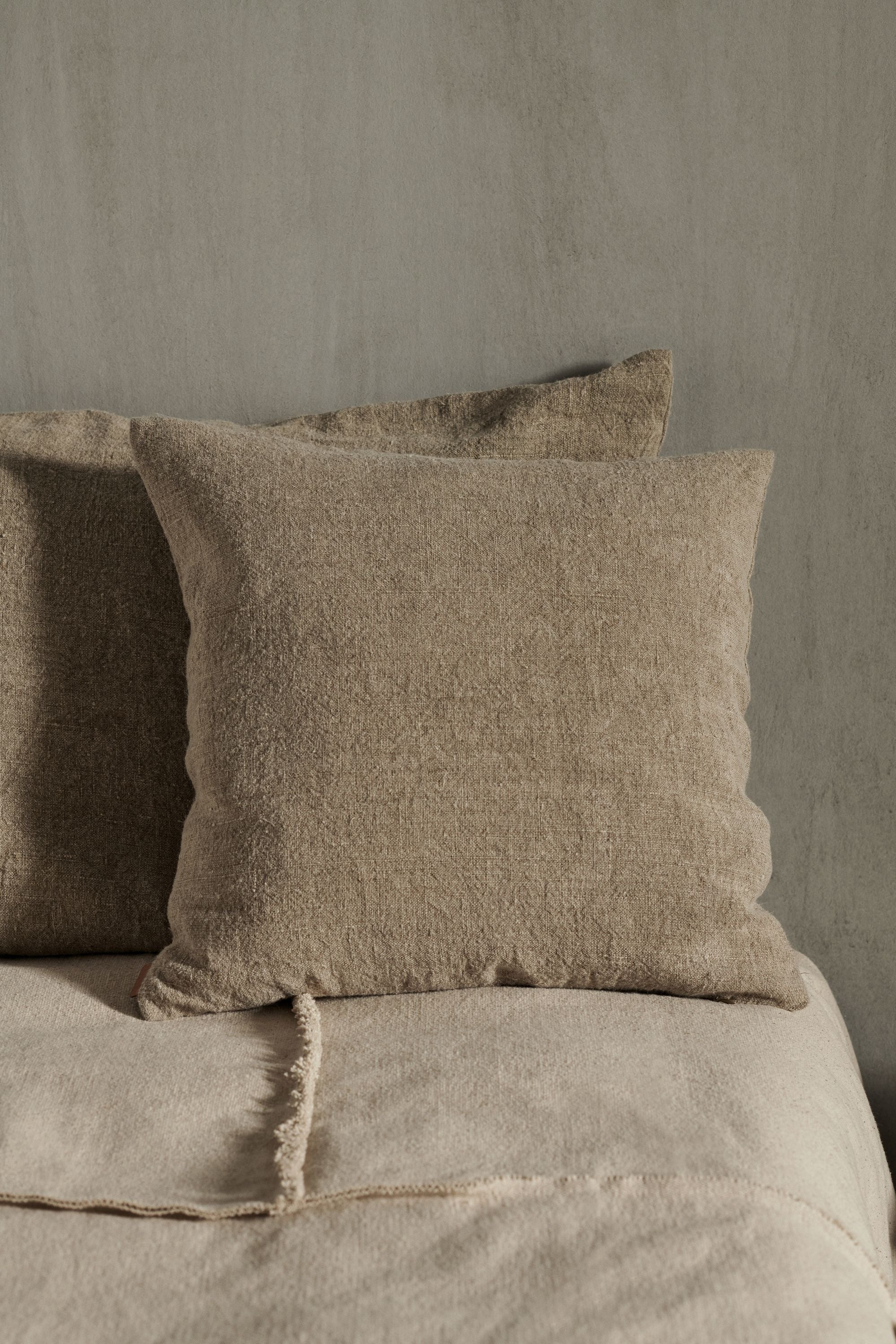 Ferm Living Heavy Linen polštář, přirozený