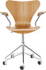 Fritz Hansen Series 7 Swivel křesla, Elm