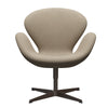  Swan Lounge Chair Brown Bronze/Divina Light Beige