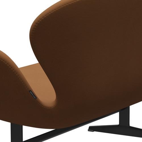 Fritz Hansen Swan Sofa 2 Seater, černý lak/sláva světle hnědá (61131)