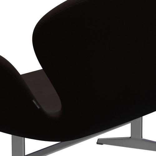 Fritz Hansen Swan Sofa 2 Seater, saténový kartáčovaný hliník/pohodlí hnědá (01566)