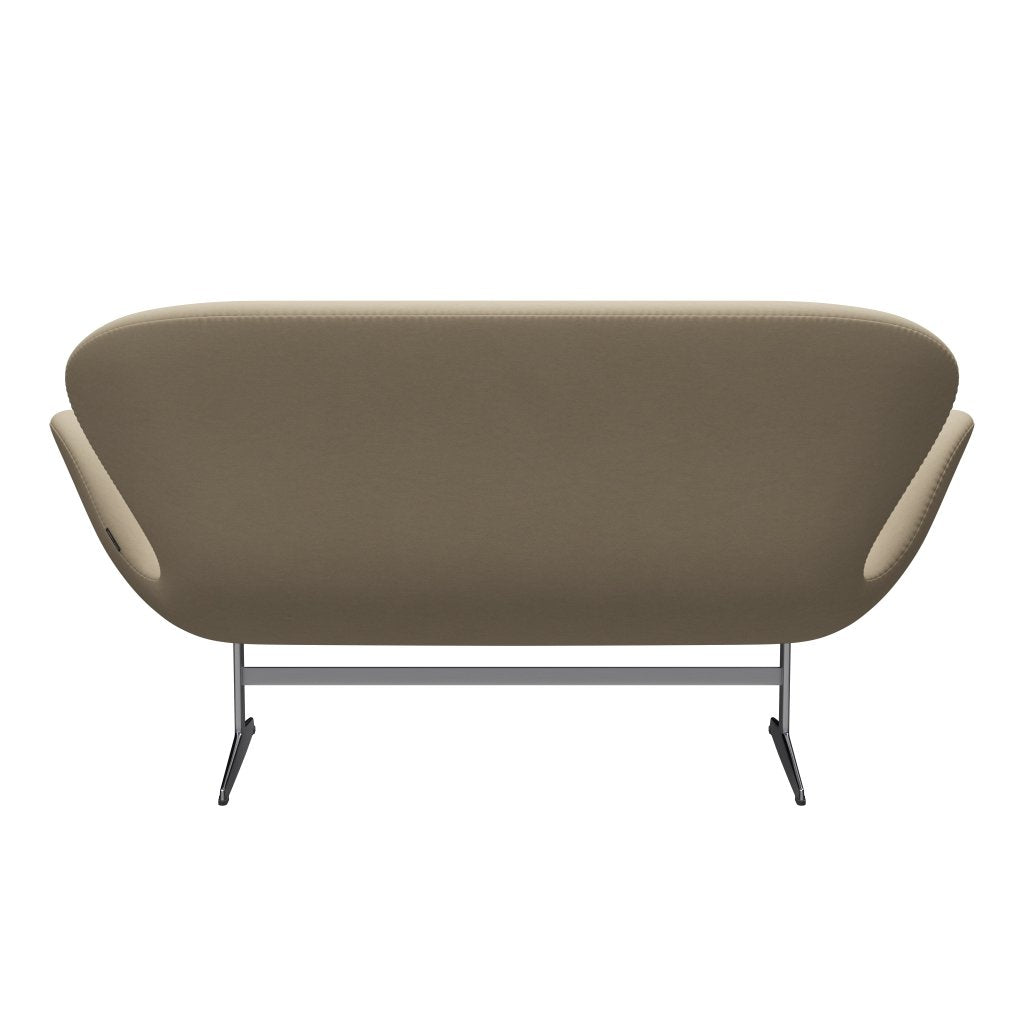 Fritz Hansen Swan Sofa 2 Seater, saténový kartáčovaný hliník/komfortní písečný světlo (61002)