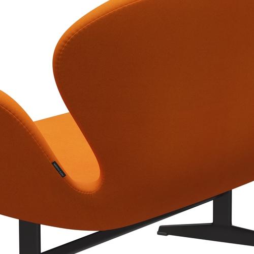 Fritz Hansen Swan Sofa 2 Seater, teplý grafit/Divina Orange (444)