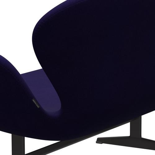 Fritz Hansen Swan Sofa 2 Seater, teplý grafit/Divina Violet Dark (692)