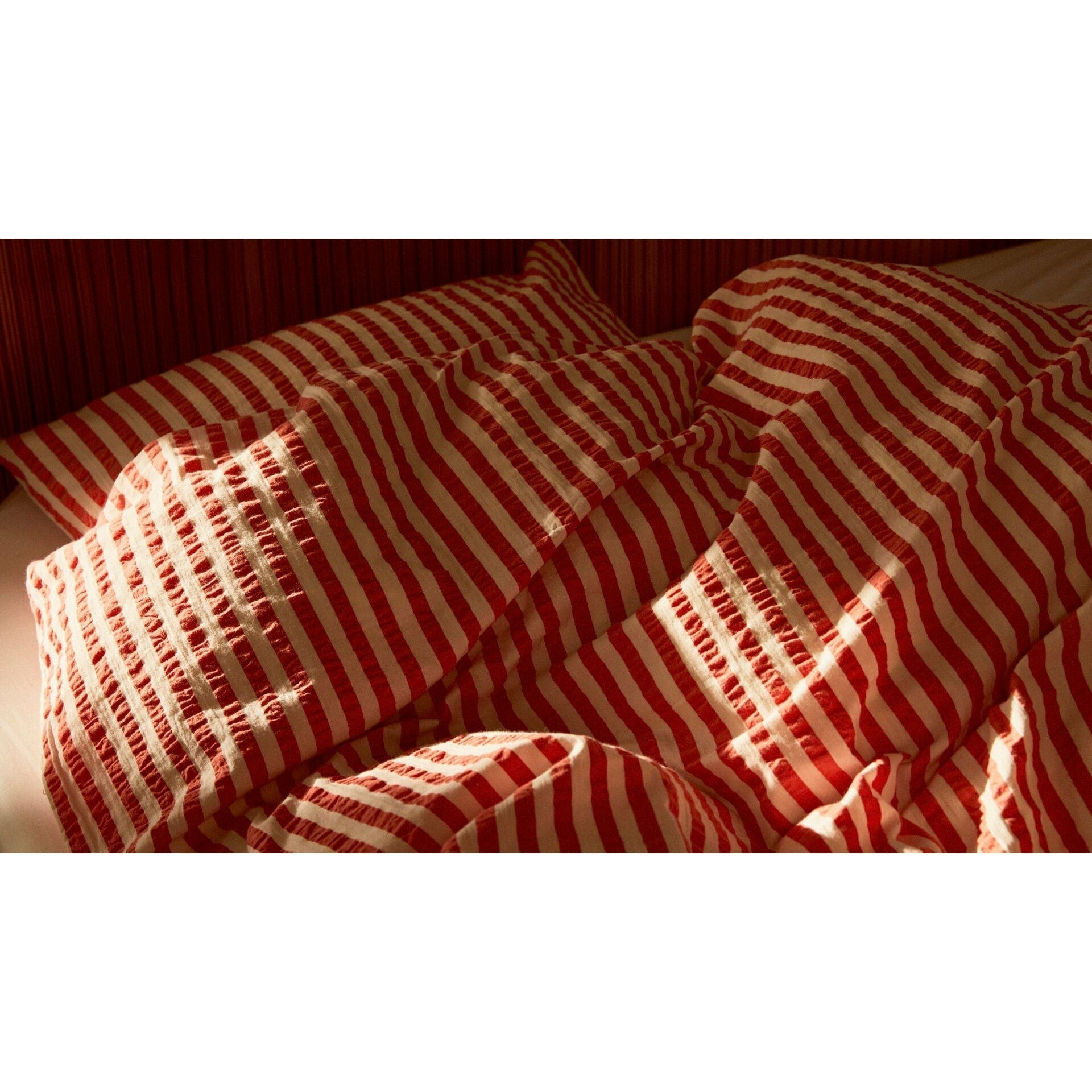 [product_category]-Juna Bæk & Bølge Lines Bed Linen 140x200 Cm, Chili/Birch-Juna-5713397366646-636664-JUN-7