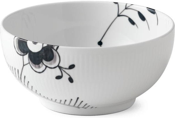 Royal Copenhagen Black Fluted Mega Bowl, 110 Cl