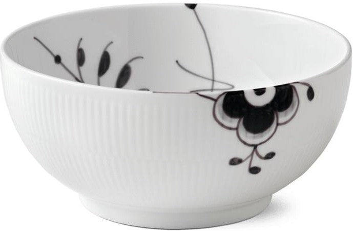 Royal Copenhagen Black Fluted Mega Bowl, 180 Cl