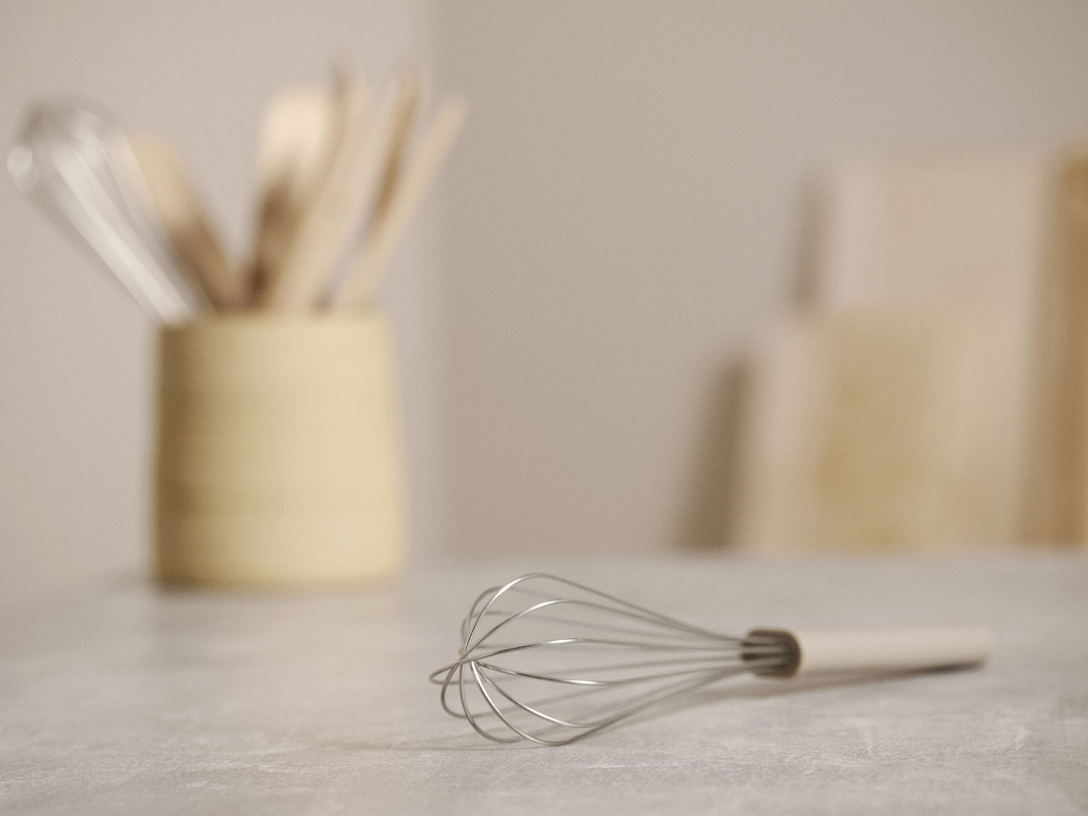 Zone Denmark Singles Whisk, Soft Taupe