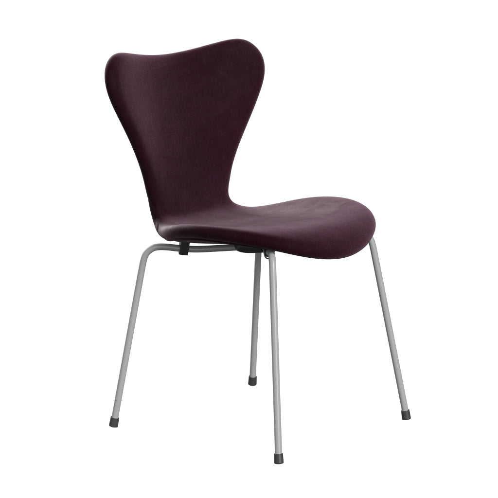 Fritz Hansen 3107 židle plné čalounění, devět šedé/Belfast Velvet Dark Plum