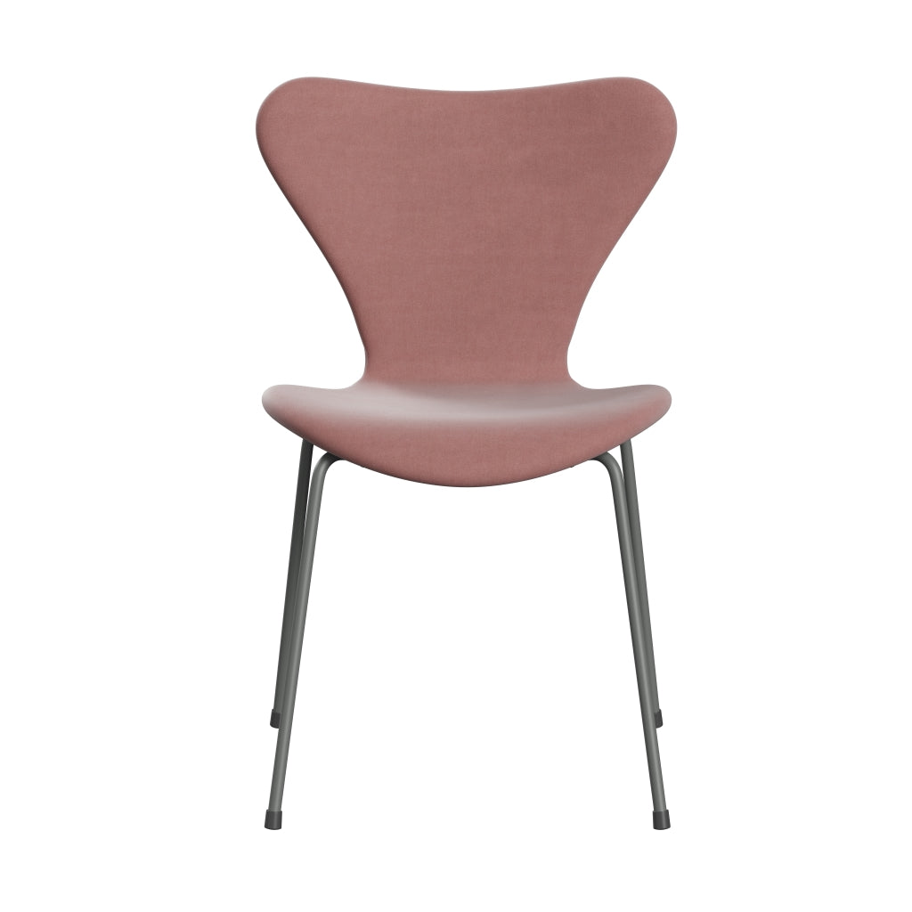 Fritz Hansen 3107 Chair Full Upholstery, Silver Grey/Belfast Velvet Misty Rose