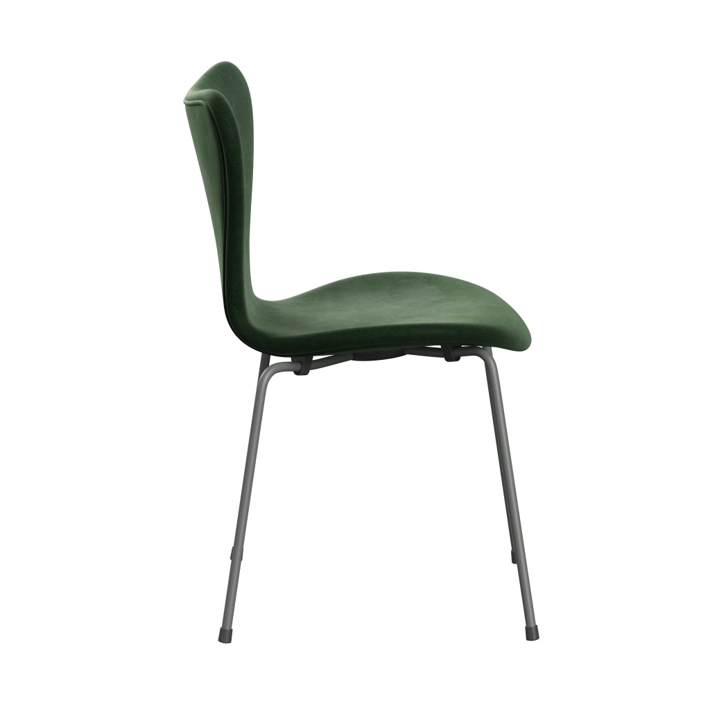 Fritz Hansen 3107 Židle plné čalounění, stříbrná šedá/Belfast Velvet Forest Green