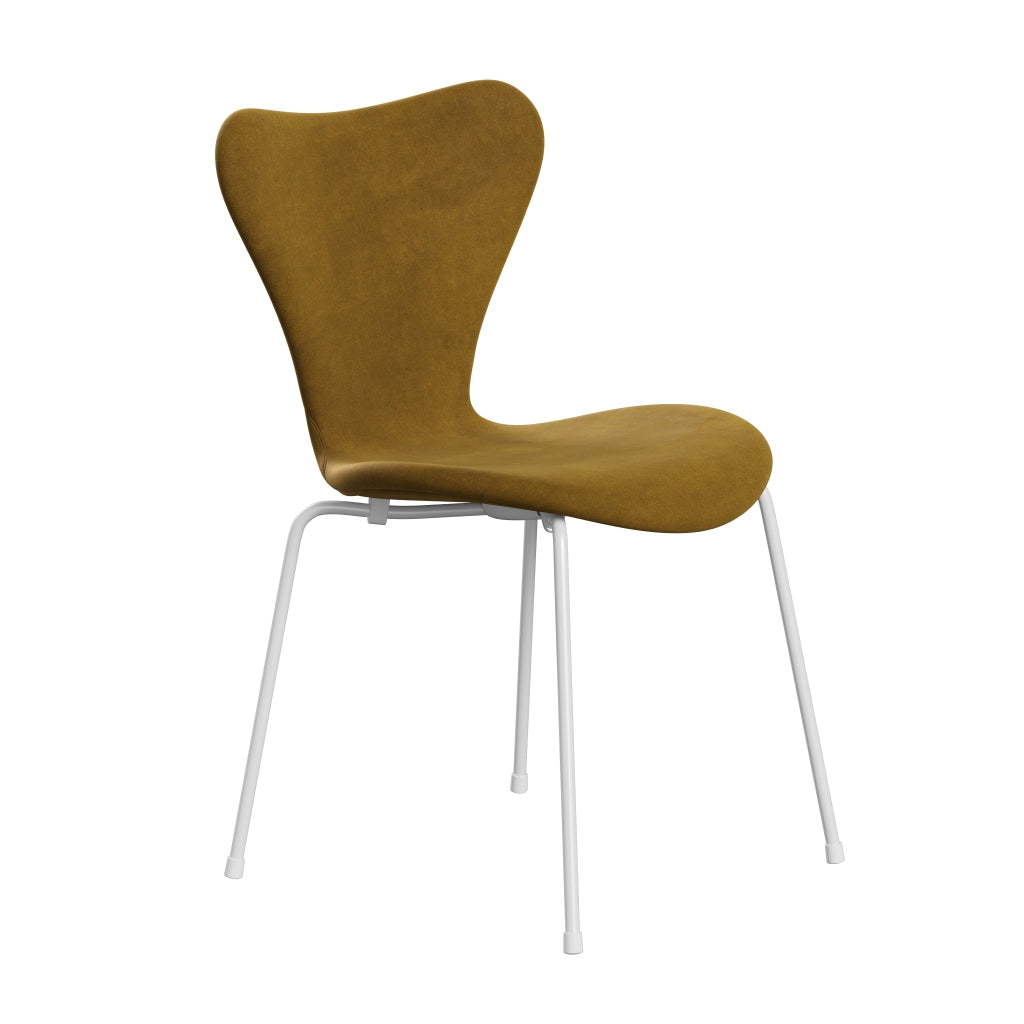 Fritz Hansen 3107 židle plné čalounění, bílý/Belfast Velvet Soft Ocher