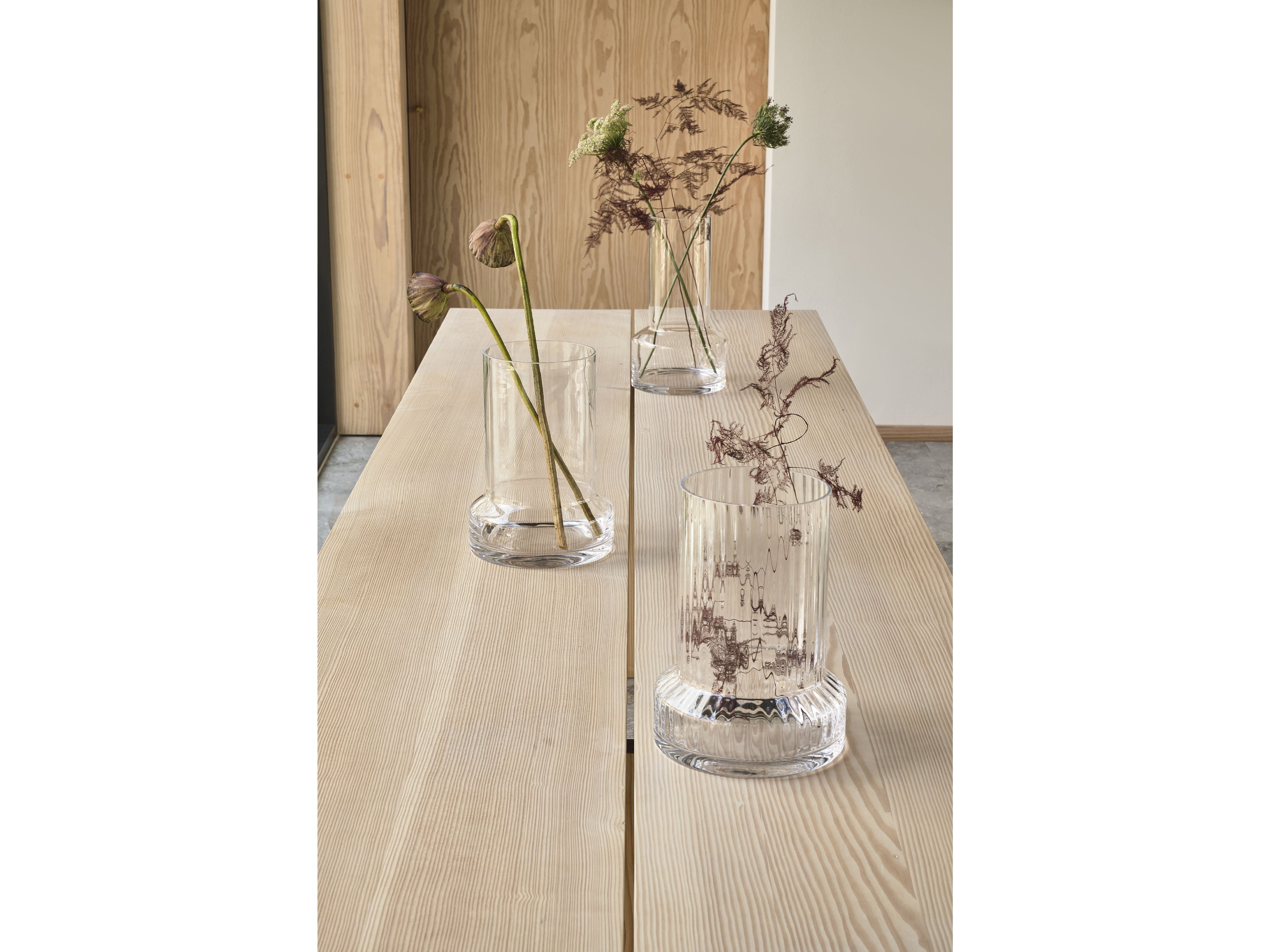 Villa Collection Hvils Ridged Vase ø 21 X 29 Cm, Clear