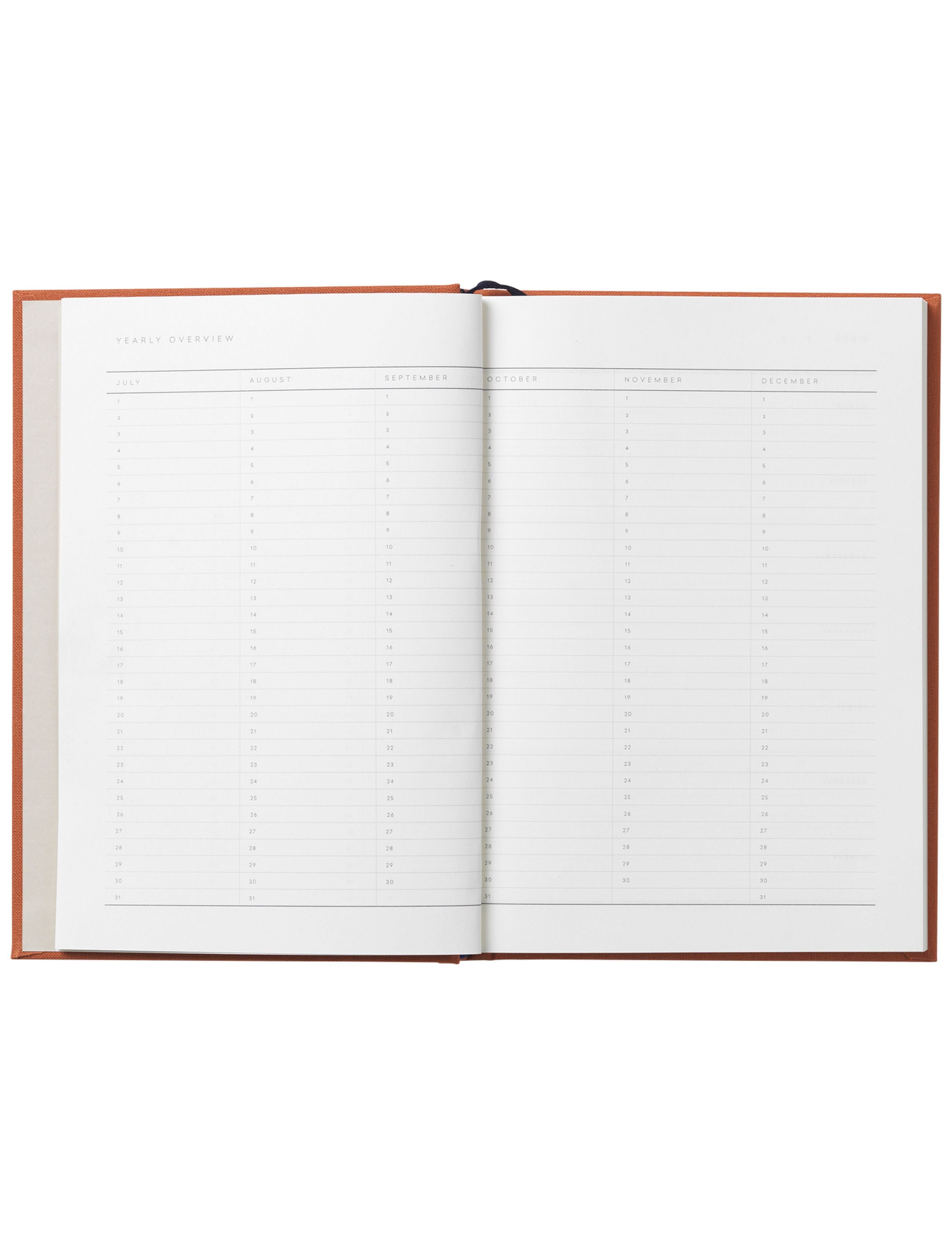 Notem Studio dokonce Weekly Journal Medium, Sienna Cloth