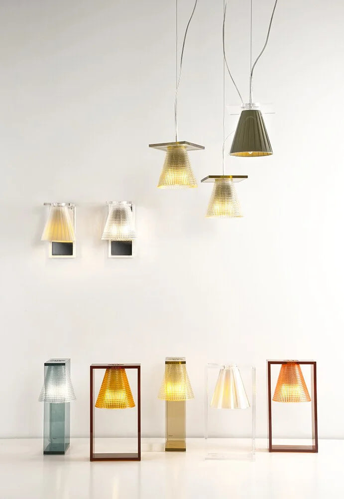 Kartell Light Air Tkáňová stolní lampa, béžová