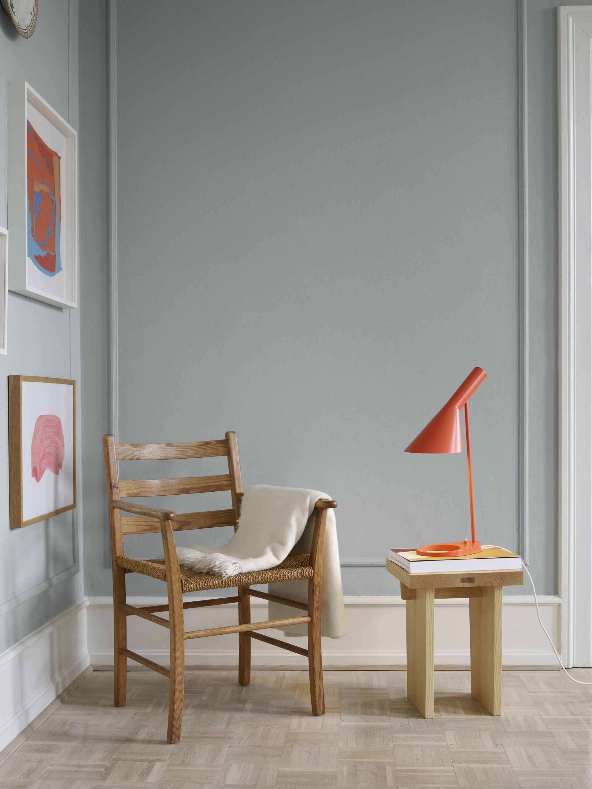 Louis Poulsen Aj Table Lamp V3, Eletric Orange