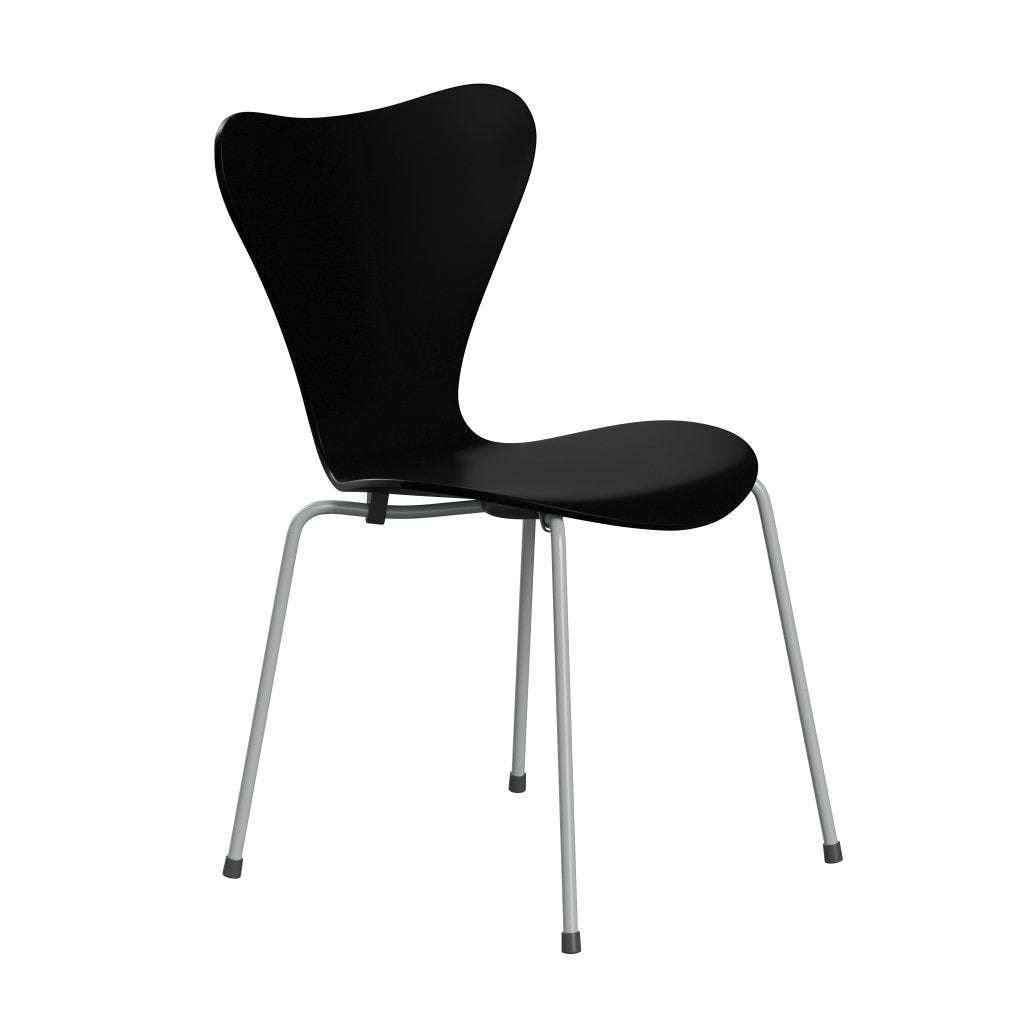 Fritz Hansen 3107 Chair Unupholstered, Nine Grey/Lacquered Black