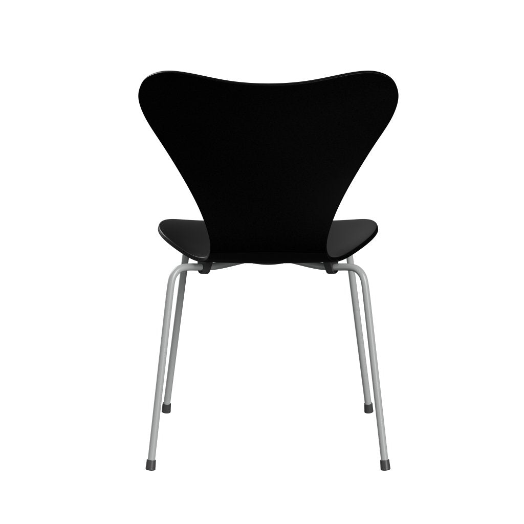 Fritz Hansen 3107 Chair Unupholstered, Nine Grey/Lacquered Black