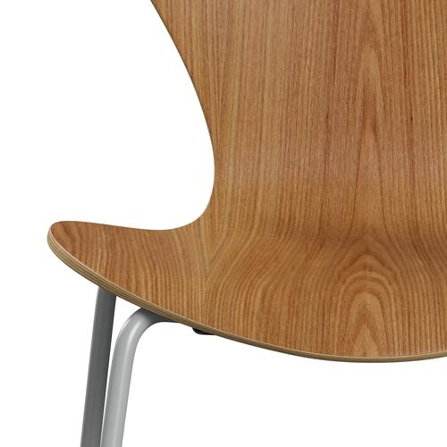 Fritz Hansen 3107 Chair Unupholstered, Nine Grey/Elm Veneer Natural