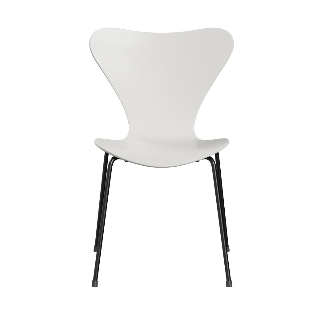 Židle Fritz Hansen 3107 Unuppolstered, Black/Lacquered White