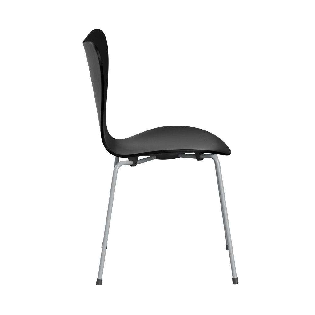 Fritz Hansen 3107 Chair Unupholstered, Silver Grey/Coloured Ash Black