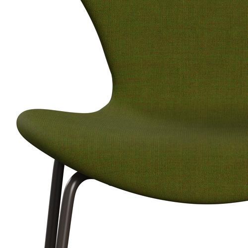 Fritz Hansen 3107 Židle plné čalounění, hnědá bronzová/plátno Light Grass Green