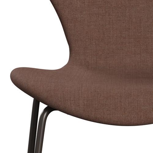 Fritz Hansen 3107 židle plné čalounění, hnědý bronz/plátno kaštan hnědá