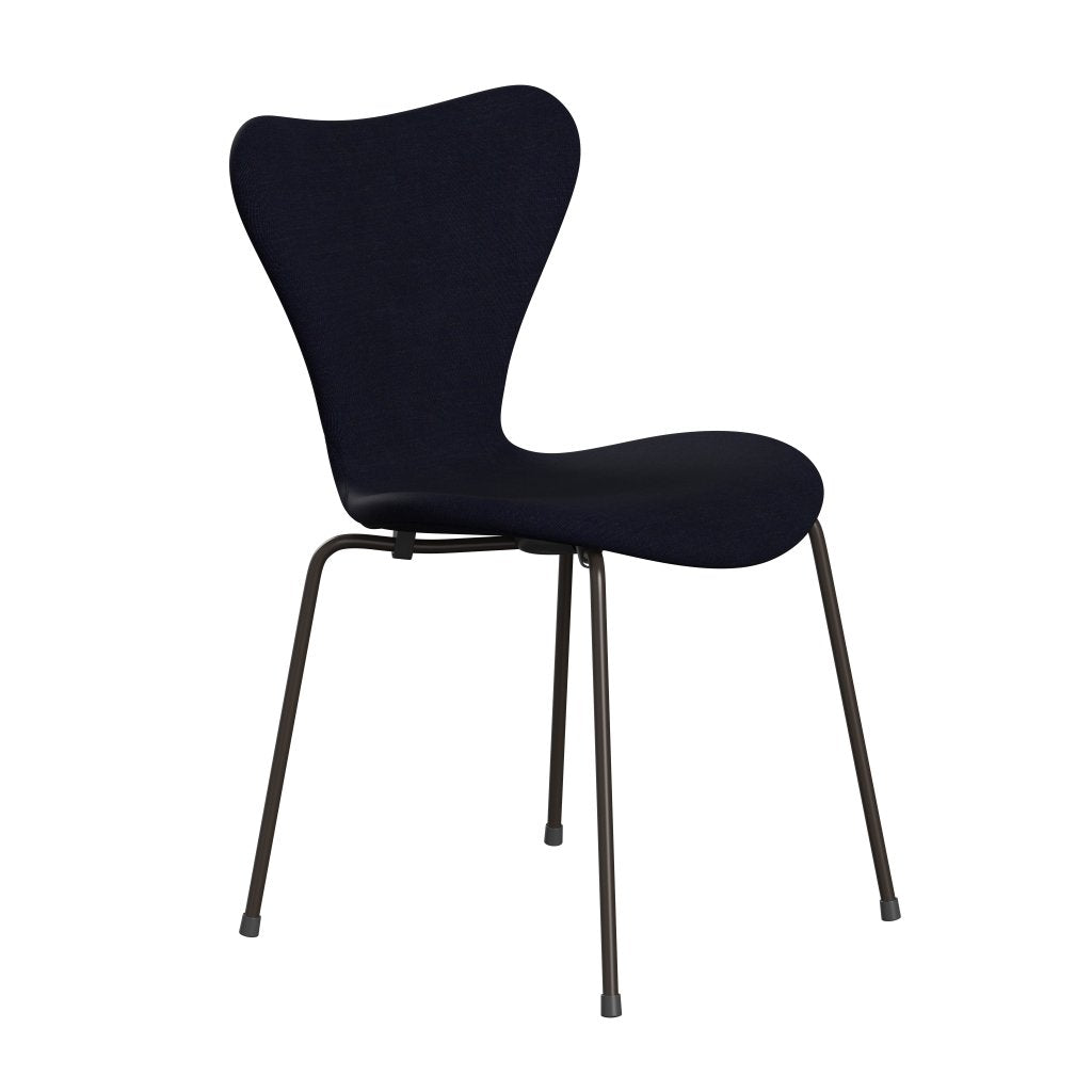 Fritz Hansen 3107 židle plné čalounění, hnědý bronz/plátno Midnight Blue