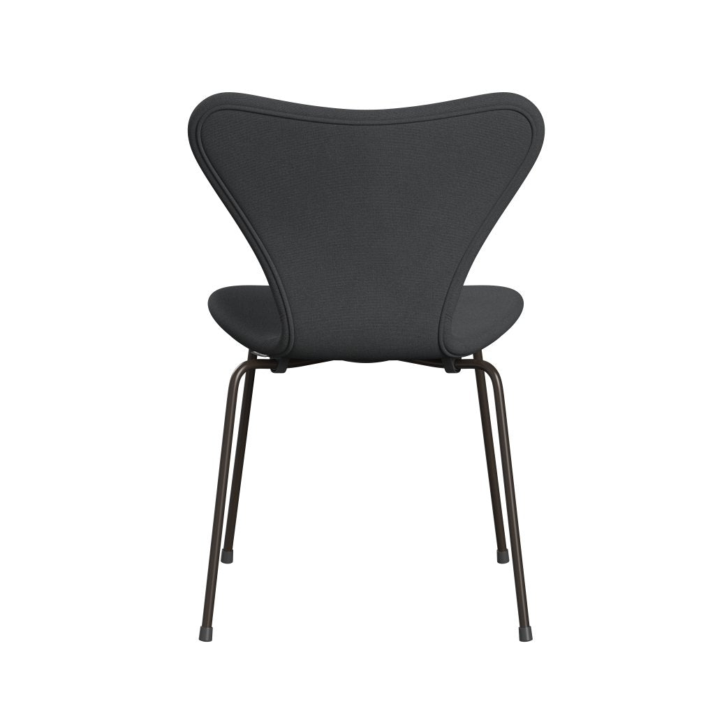 Fritz Hansen 3107 židle plné čalounění, hnědý bronz/Christianshavn Grey Plain