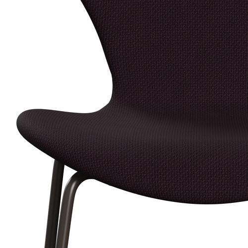 Fritz Hansen 3107 Chair Full Upholstery, Brown Bronze/Diablo Plum