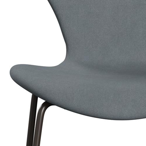 Fritz Hansen 3107 Chair Full Upholstery, Brown Bronze/Divina Light Grey