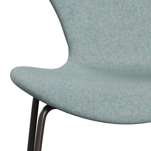 Fritz Hansen 3107 Chair Full Upholstery, Brown Bronze/Divina Md Mint