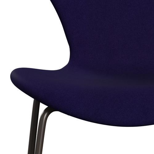 Fritz Hansen 3107 židle plné čalounění, Brown Bronze/Divina Violet Dark (Div692)